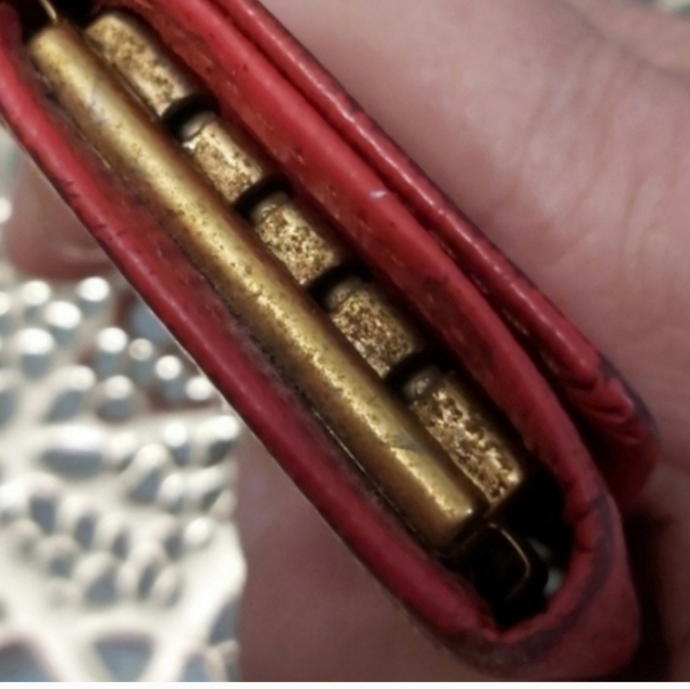 Louis Vuitton Key Case - Picture 5 of 10